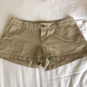 Women’s Mossimo khaki shorts